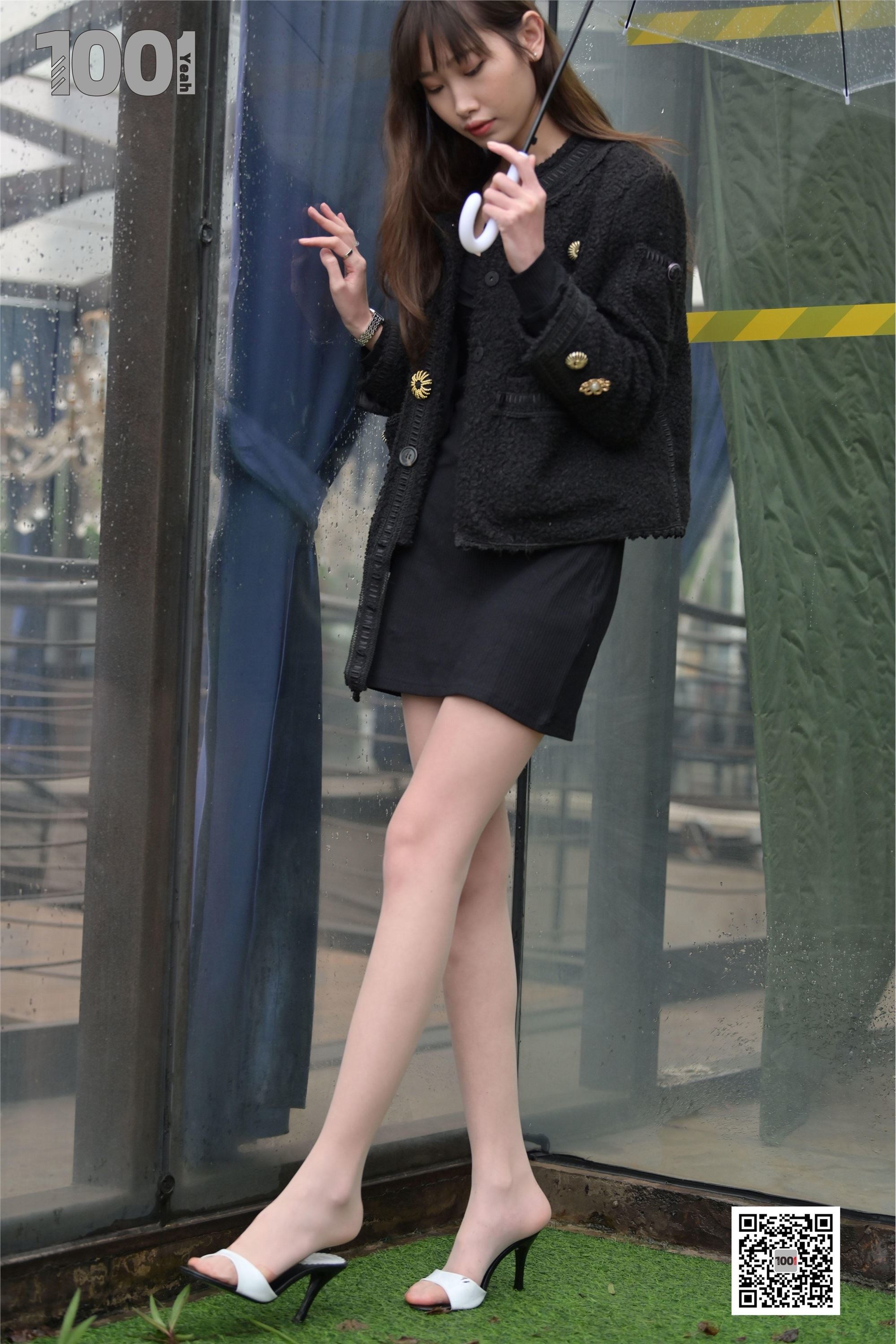 IESS异思趣向  一千零一夜《雨中漫步4》